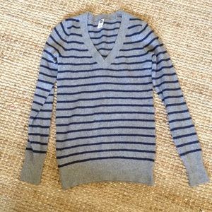 Gap Gray & Blue Striped Cozy Sweater Size Xs